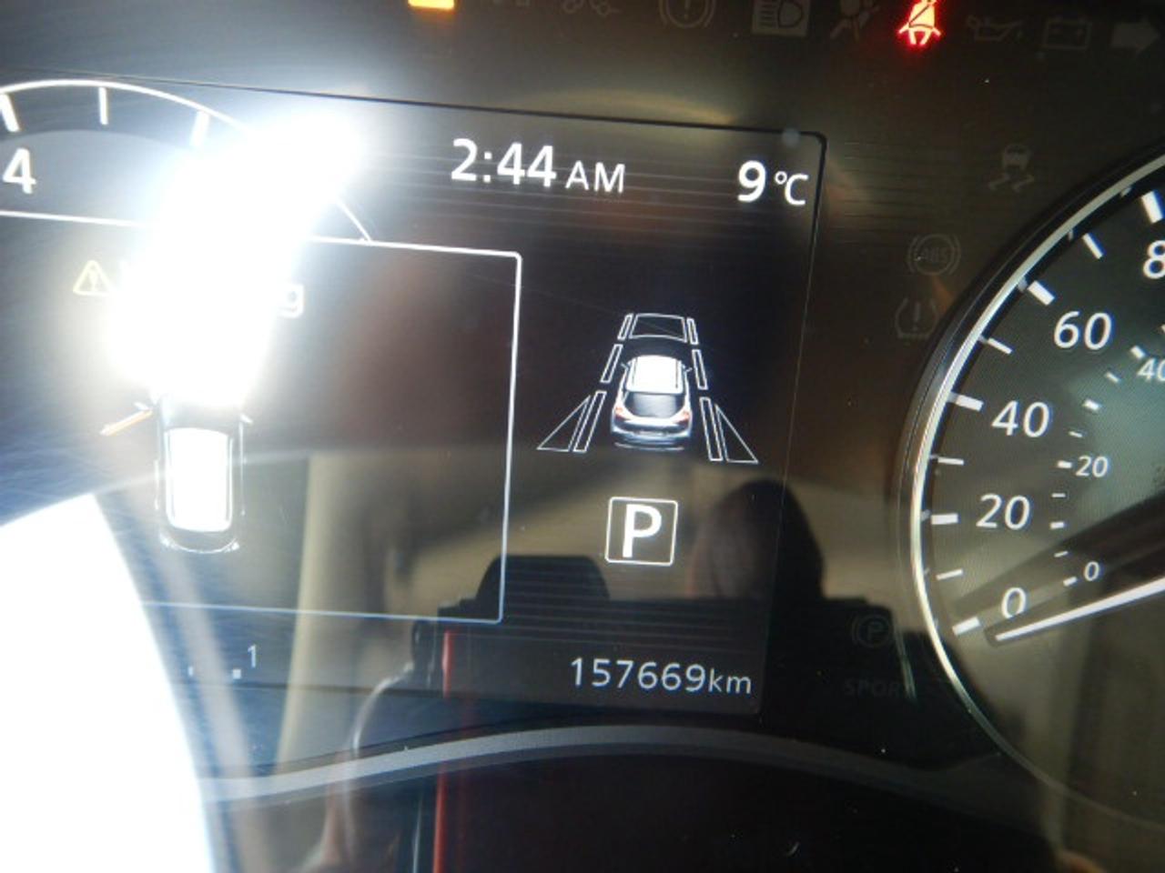 2021 Nissan Kicks SR Photo