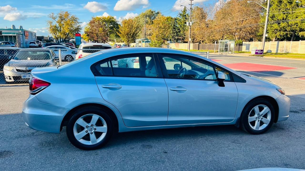 2013 Honda Civic LX Photo