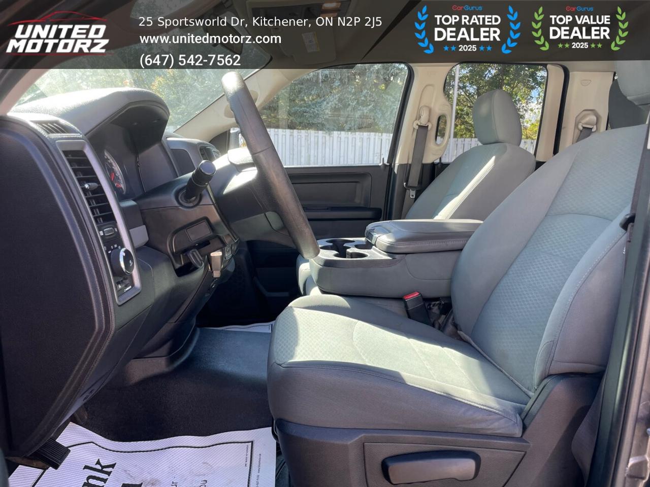 2018 RAM 1500 Express QUAD CAB 6'4"Ltd Avail 4WD 3.6l 6cyl~SAFE Photo