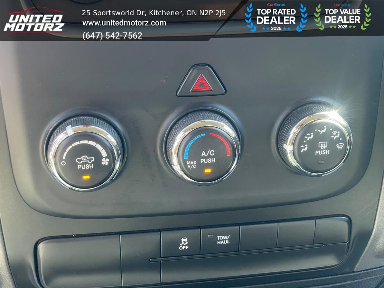 2018 RAM 1500 Express QUAD CAB 6'4"Ltd Avail 4WD 3.6l 6cyl~SAFE Photo