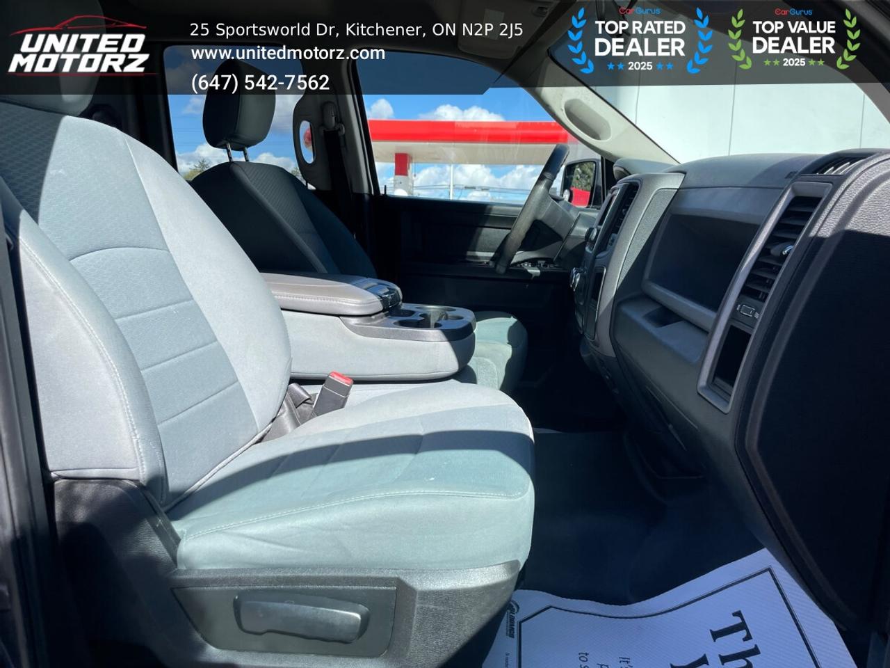 2018 RAM 1500 Express QUAD CAB 6'4"Ltd Avail 4WD 3.6l 6cyl~SAFE Photo