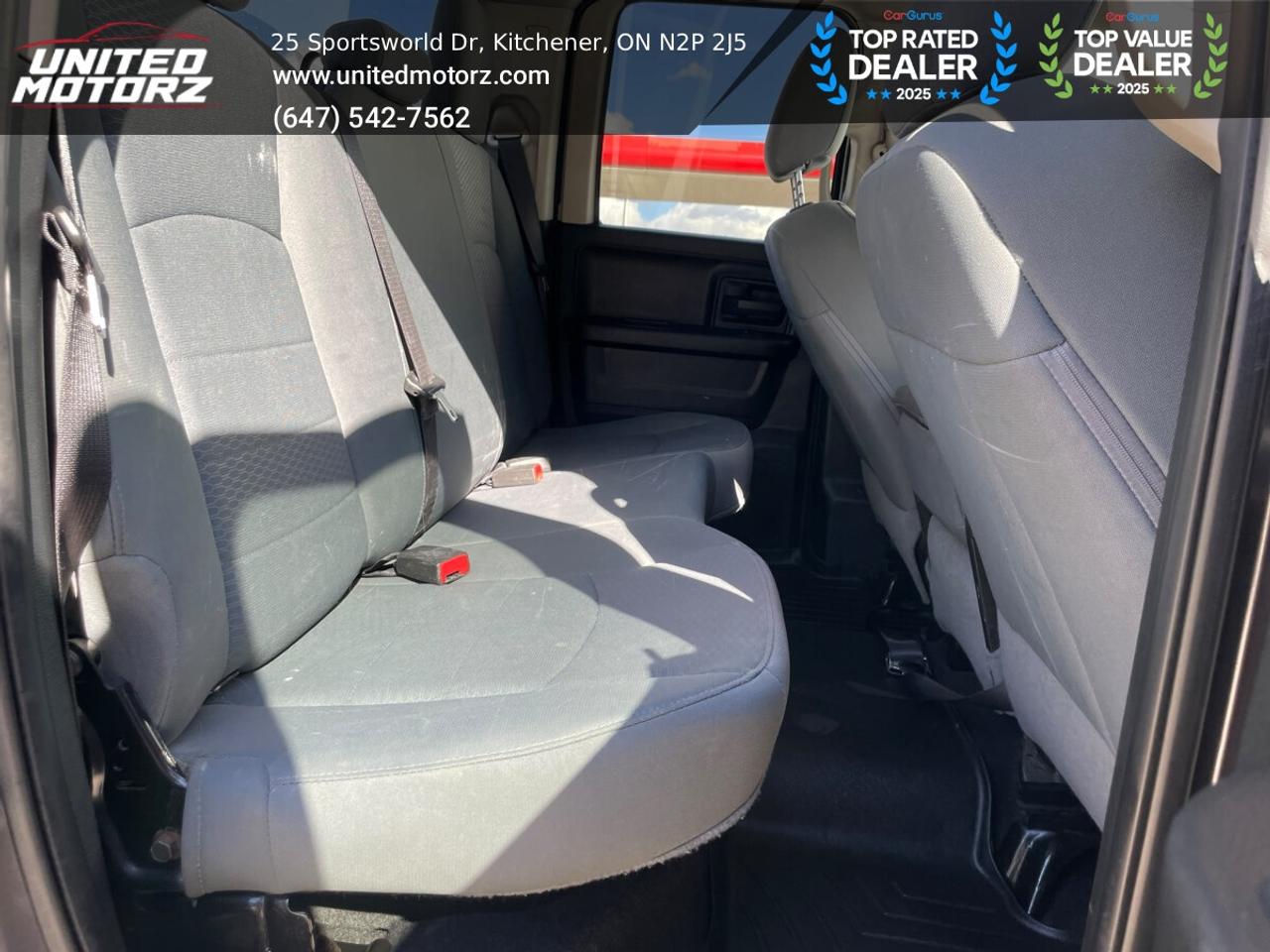 2018 RAM 1500 Express QUAD CAB 6'4"Ltd Avail 4WD 3.6l 6cyl~SAFE Photo