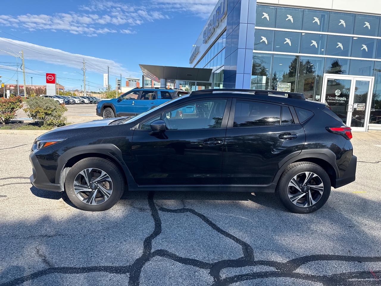 2024 Subaru XV Crosstrek Touring NO ACCIDENTS!! LOW KMS!! Photo2