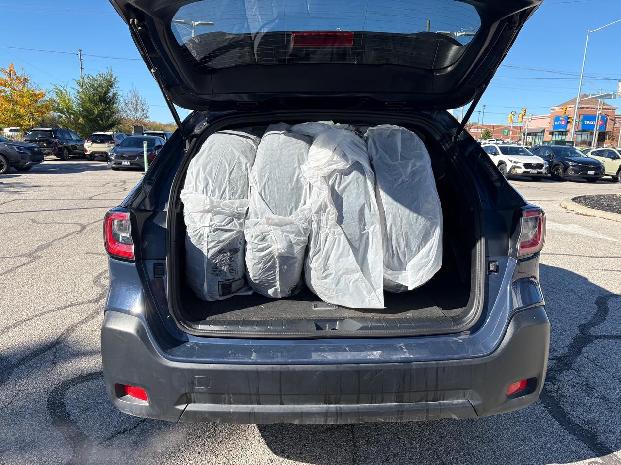 2024 Subaru Outback Convenience NO ACCIDENTS!! Photo
