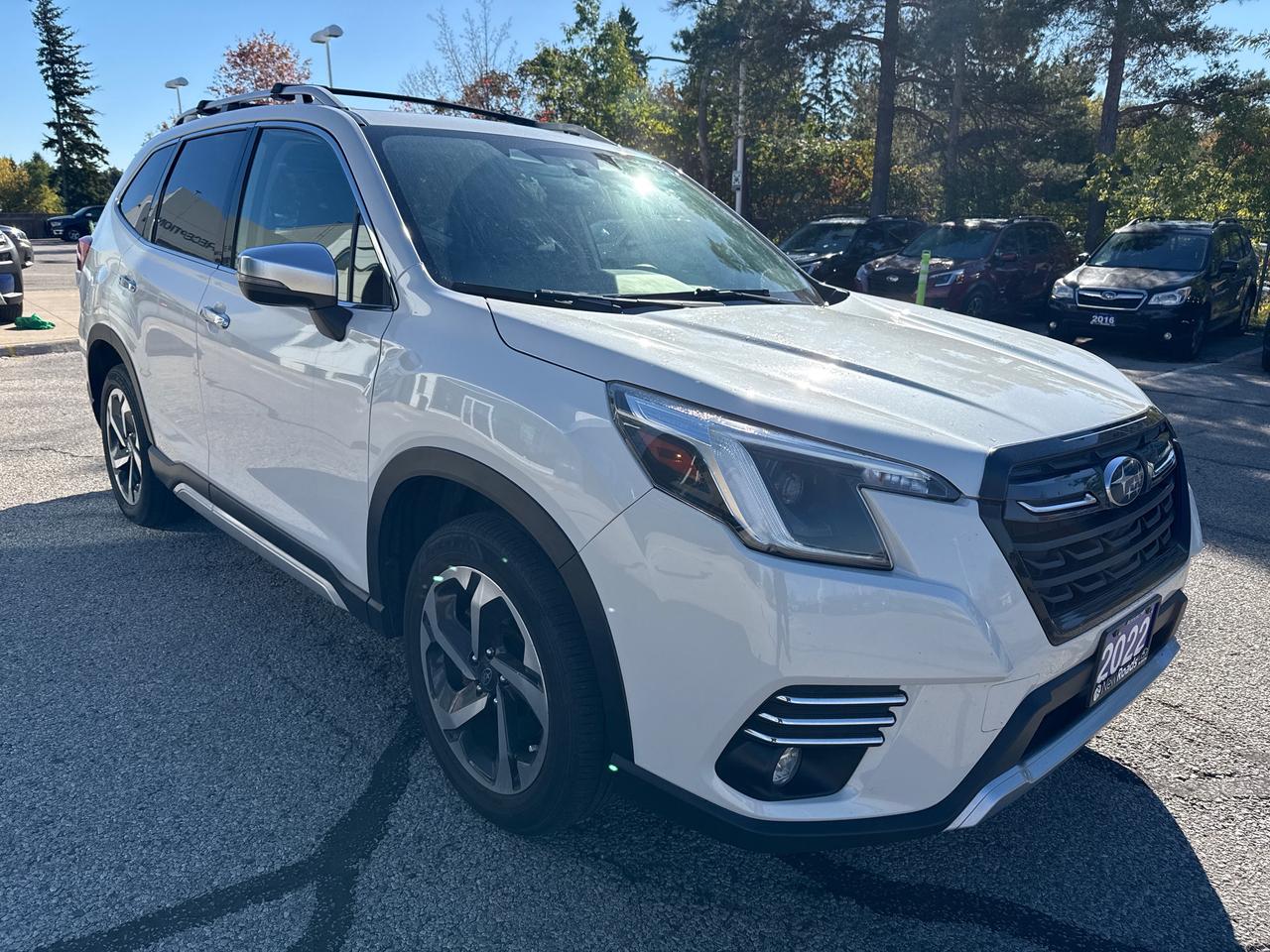 2022 Subaru Forester Premier PREMIER PACKAGE!! LOW KMS!! Photo