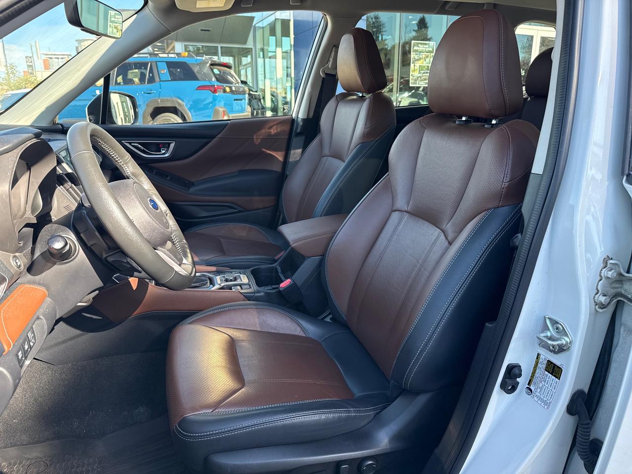 2022 Subaru Forester Premier PREMIER PACKAGE!! LOW KMS!! Photo