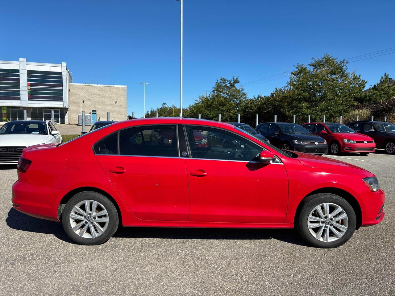 2017 Volkswagen Jetta Wolfsburg Edition MANUAL | Sunroof | Backup Camera | Apple Car Play | Android Auto Photo3