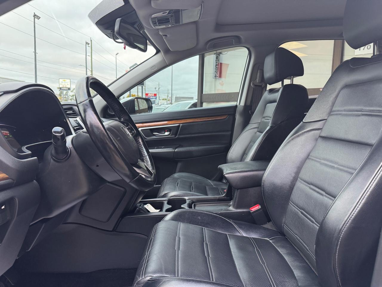 2018 Honda CR-V Touring LOADED | One Owner | Accident Free | Honda Dealer Serviced Photo