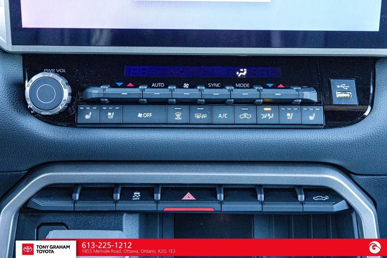 2026 Toyota Tundra Limited  Photo