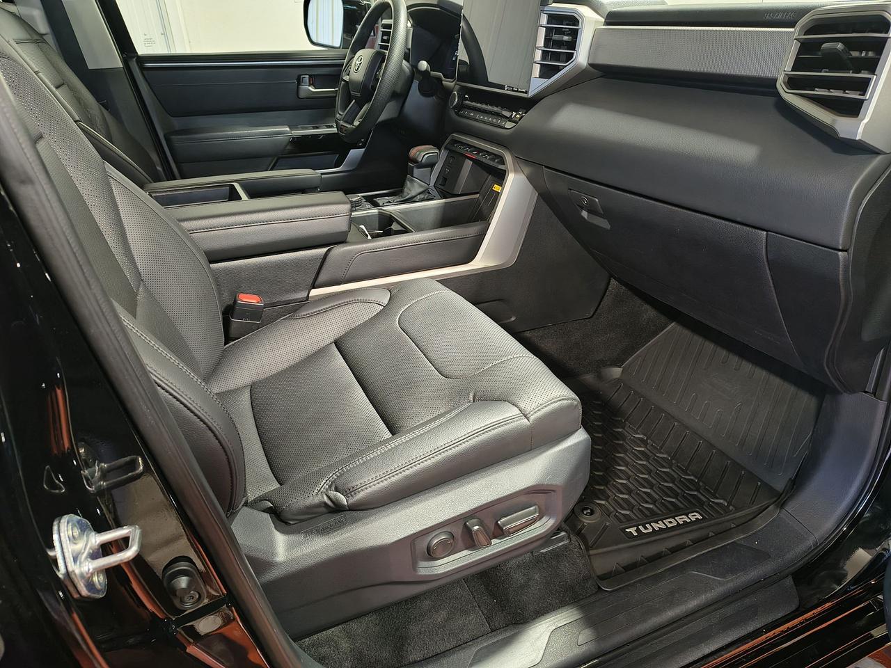 2024 Toyota Tundra Limited  Photo