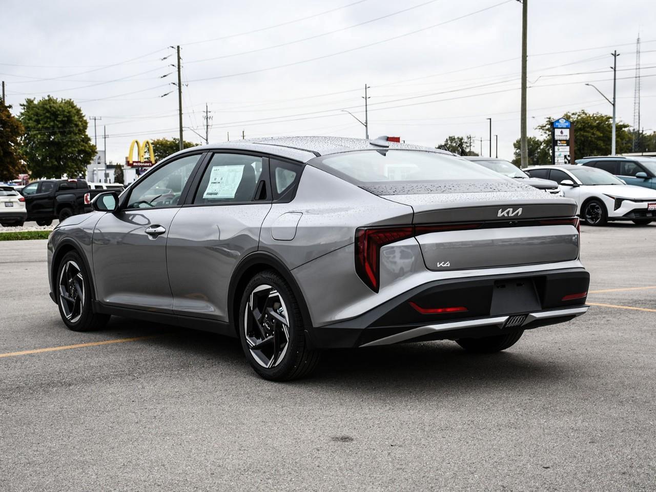 2026 Kia K4 EX+ Photo3