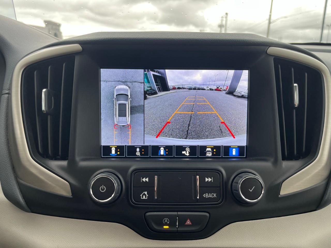 2024 GMC Terrain Denali Panoramic Sunroof | Heated & Ventilated Front Seats | Adaptive Cruise Control | Bose Premium Audio Photo