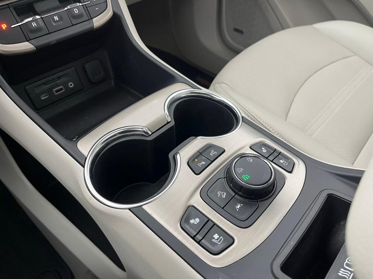 2024 GMC Terrain Denali Panoramic Sunroof | Heated & Ventilated Front Seats | Adaptive Cruise Control | Bose Premium Audio Photo