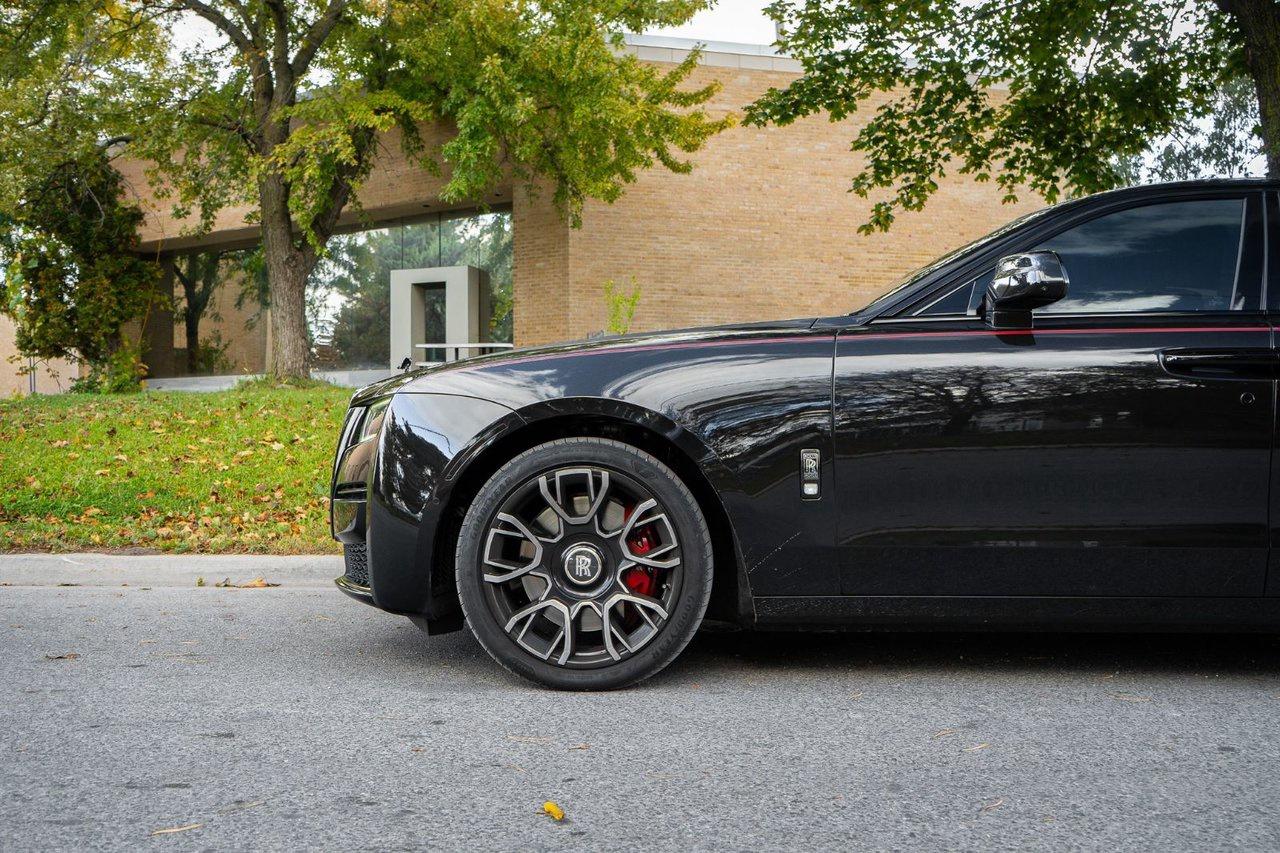 2023 Rolls Royce Ghost Black Badge Photo