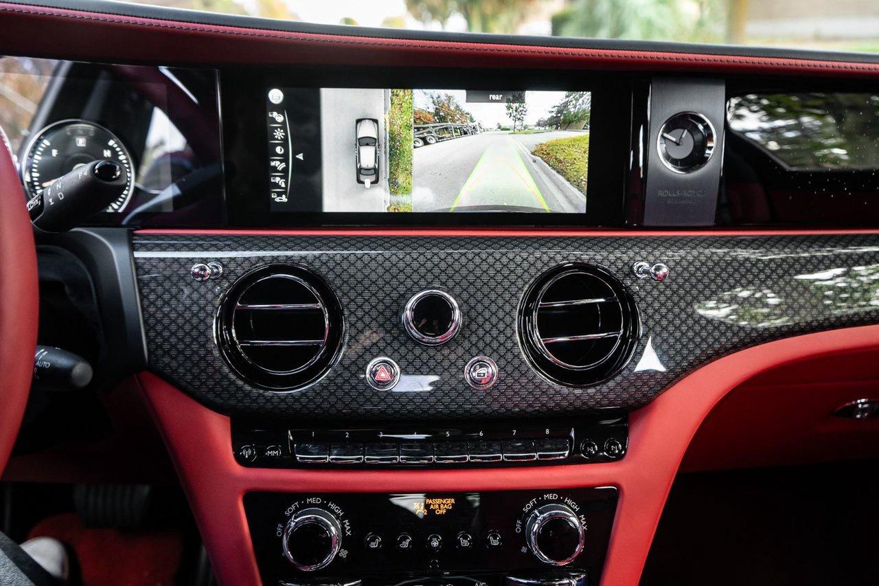 2023 Rolls Royce Ghost Black Badge Photo