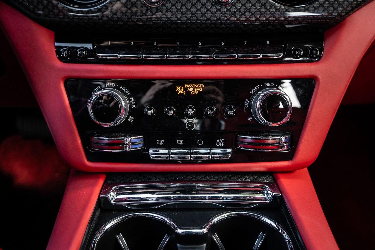 2023 Rolls Royce Ghost Black Badge Photo