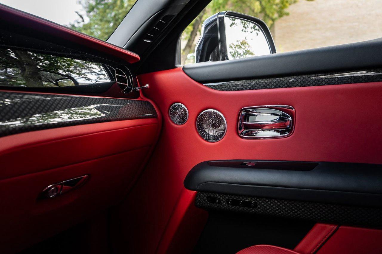 2023 Rolls Royce Ghost Black Badge Photo