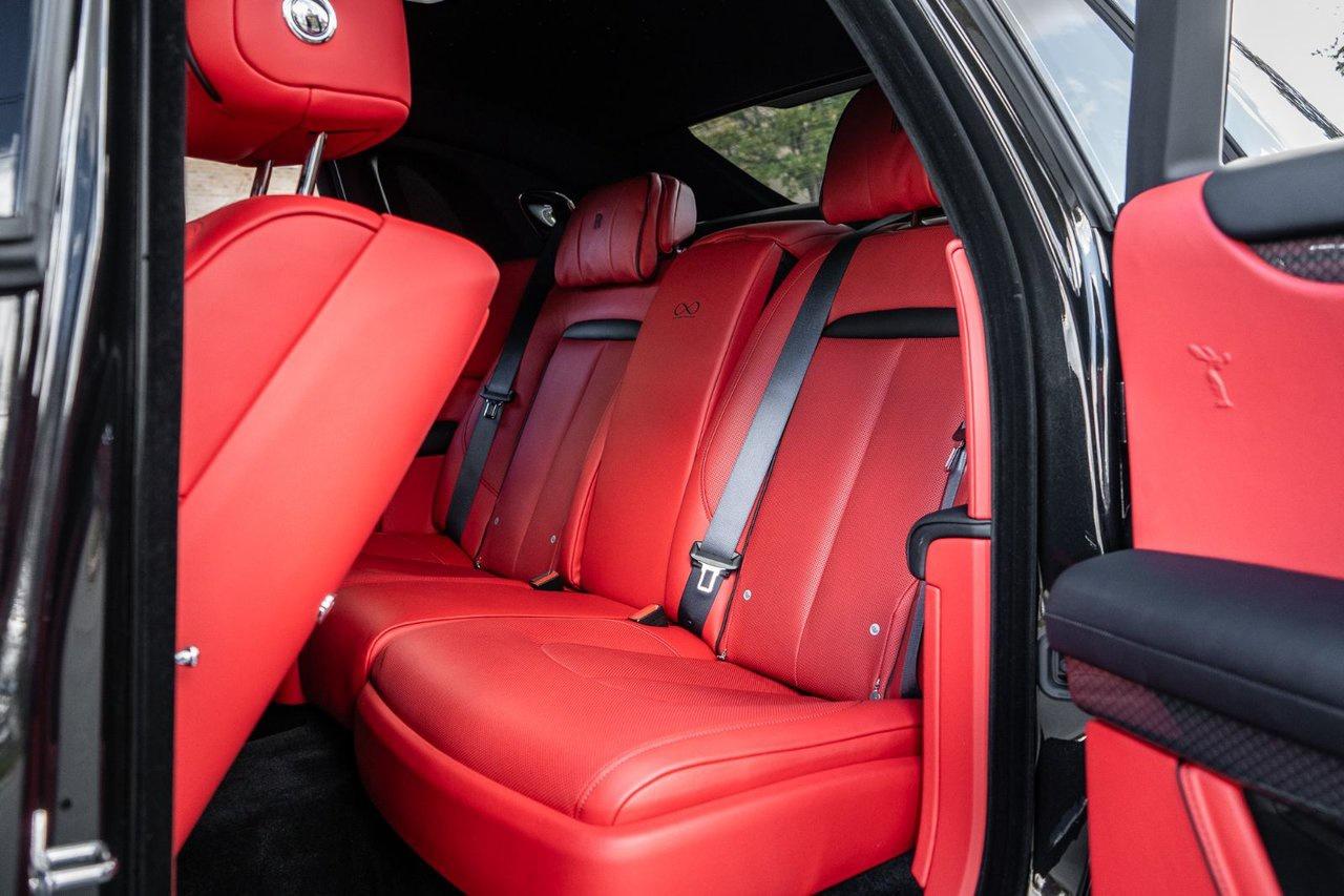2023 Rolls Royce Ghost Black Badge Photo