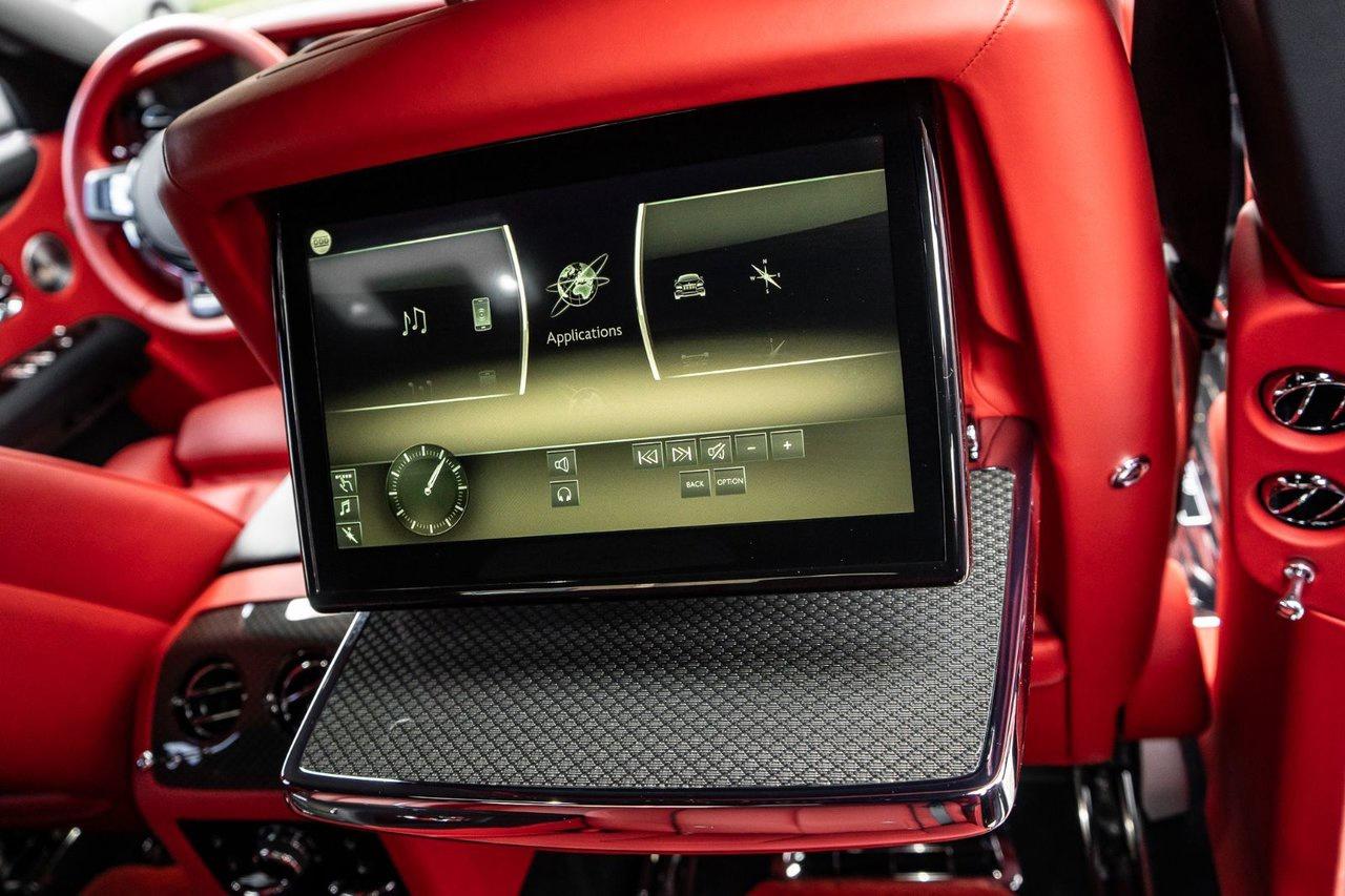 2023 Rolls Royce Ghost Black Badge Photo