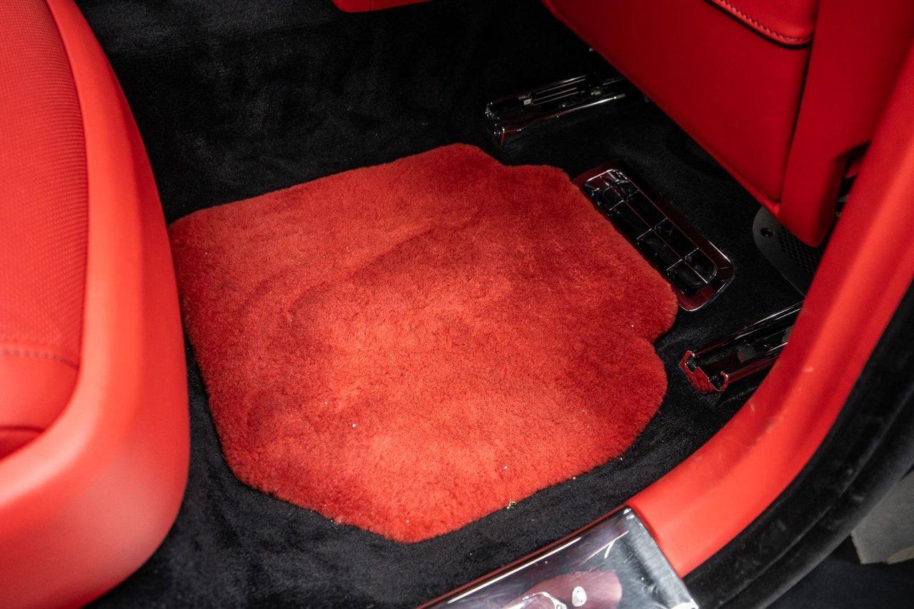 2023 Rolls Royce Ghost Black Badge Photo