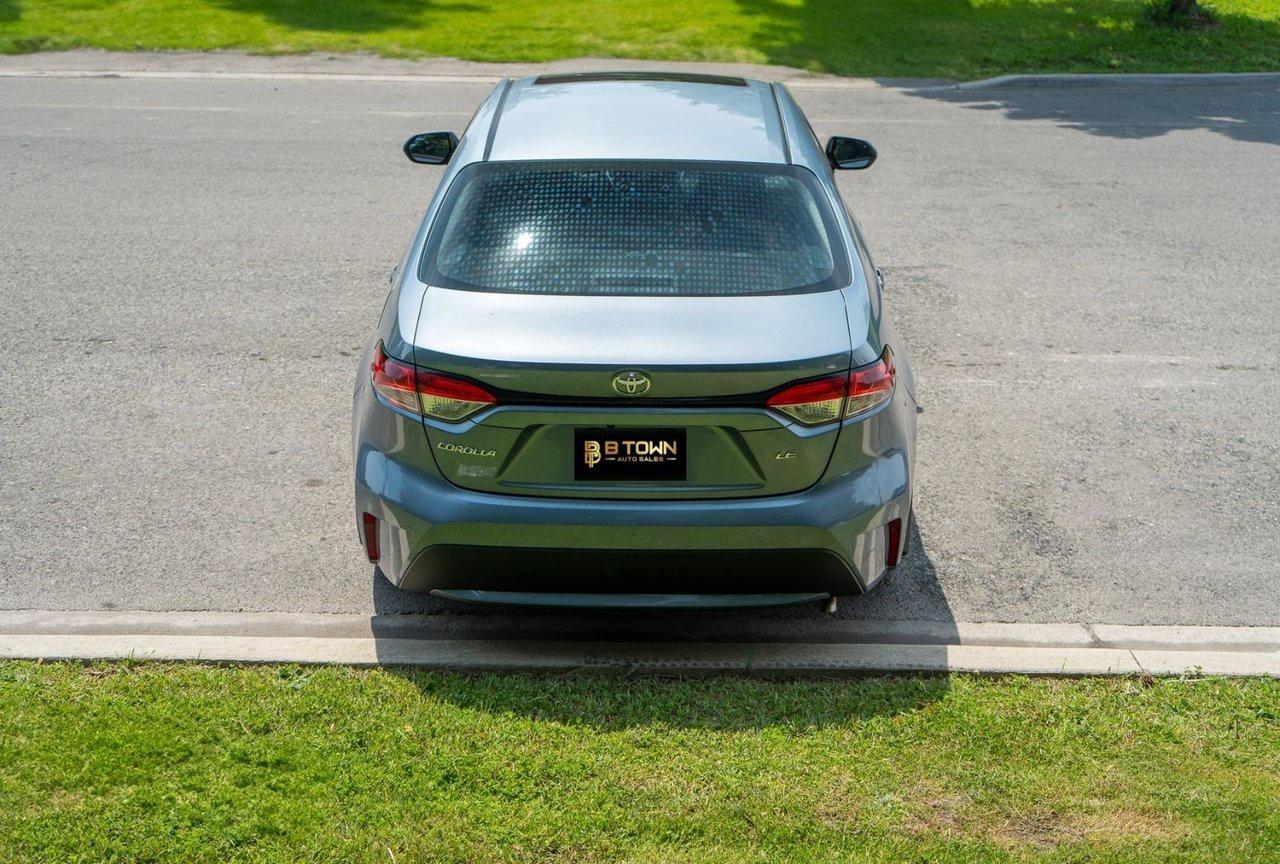 2020 Toyota Corolla LE Photo