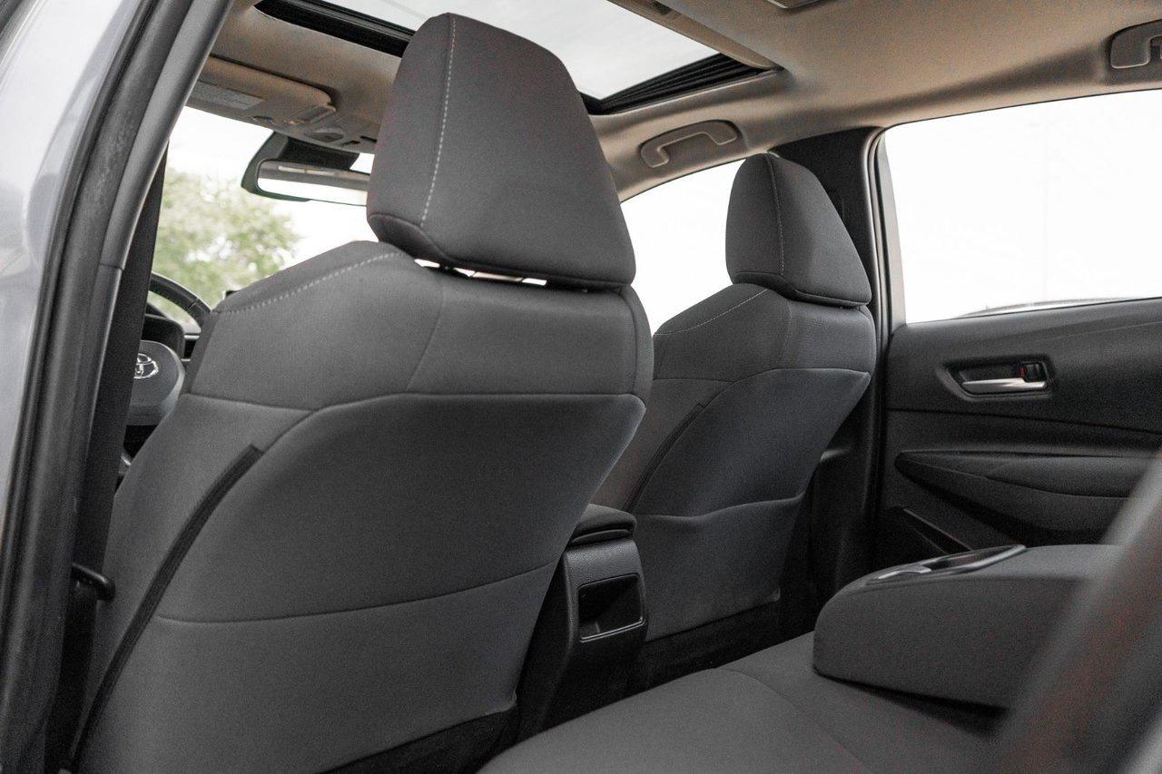 2020 Toyota Corolla LE Photo