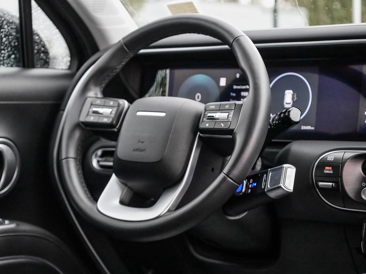 2026 Hyundai PALISADE Preferred Trend HEATED STEERING WHEEL-LEATHER HEATED SEATS-SUNROOF-3RD ROW SEATING- Photo
