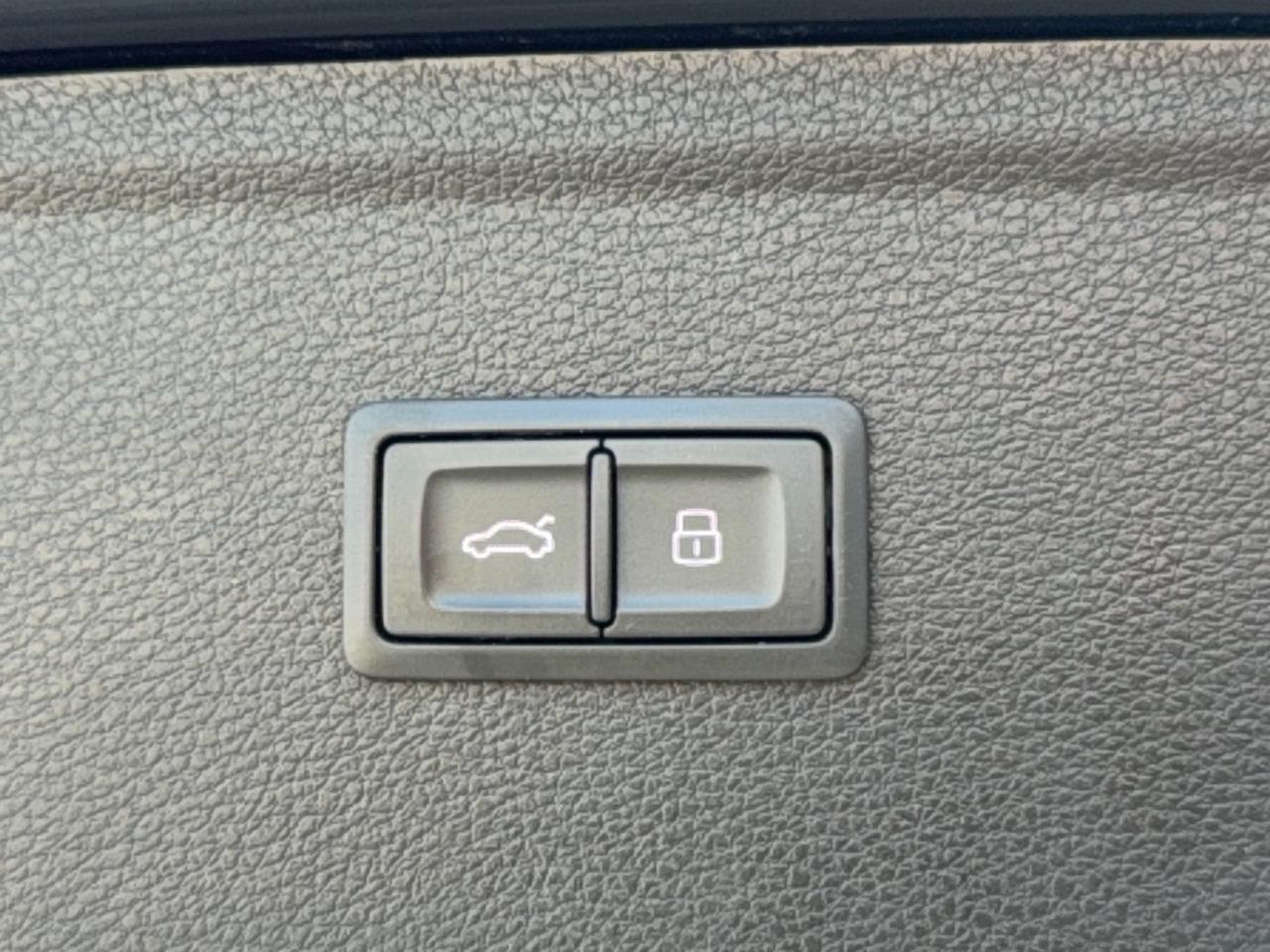 2024 Audi Q5 HEATED LEATHER SEATS-DRIVE ASSIST-APPLE CARPLAY - Photo