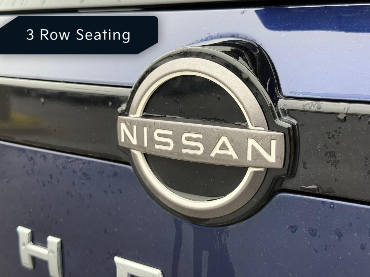 2023 Nissan Pathfinder SL 4WD Photo