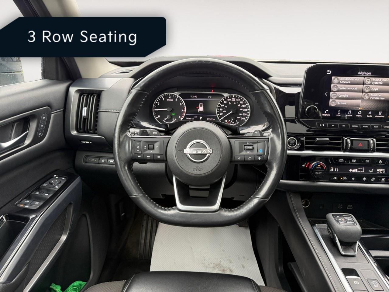2023 Nissan Pathfinder SL 4WD Photo