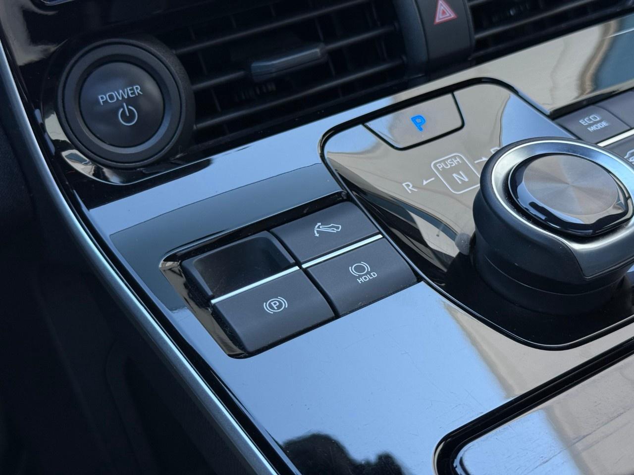 2023 Toyota bZ4X XLE AWD Photo