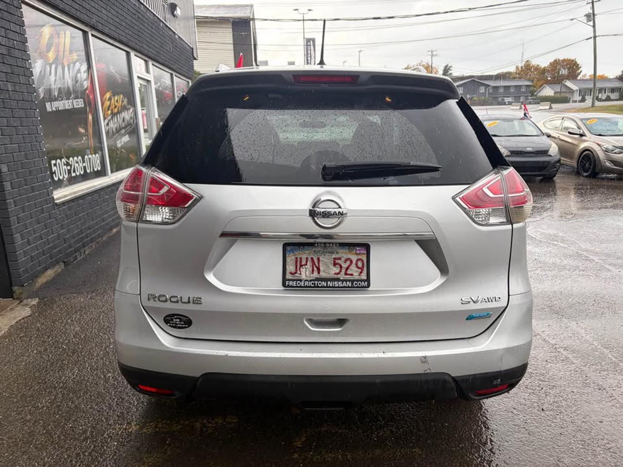 2014 Nissan Rogue S AWD - Photo #4