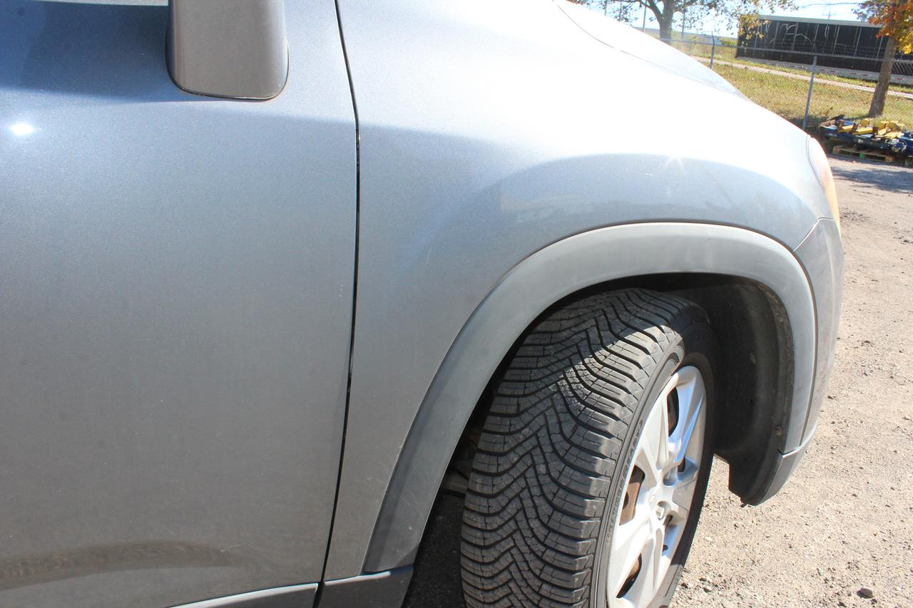 2014 Chevrolet Orlando LS Photo