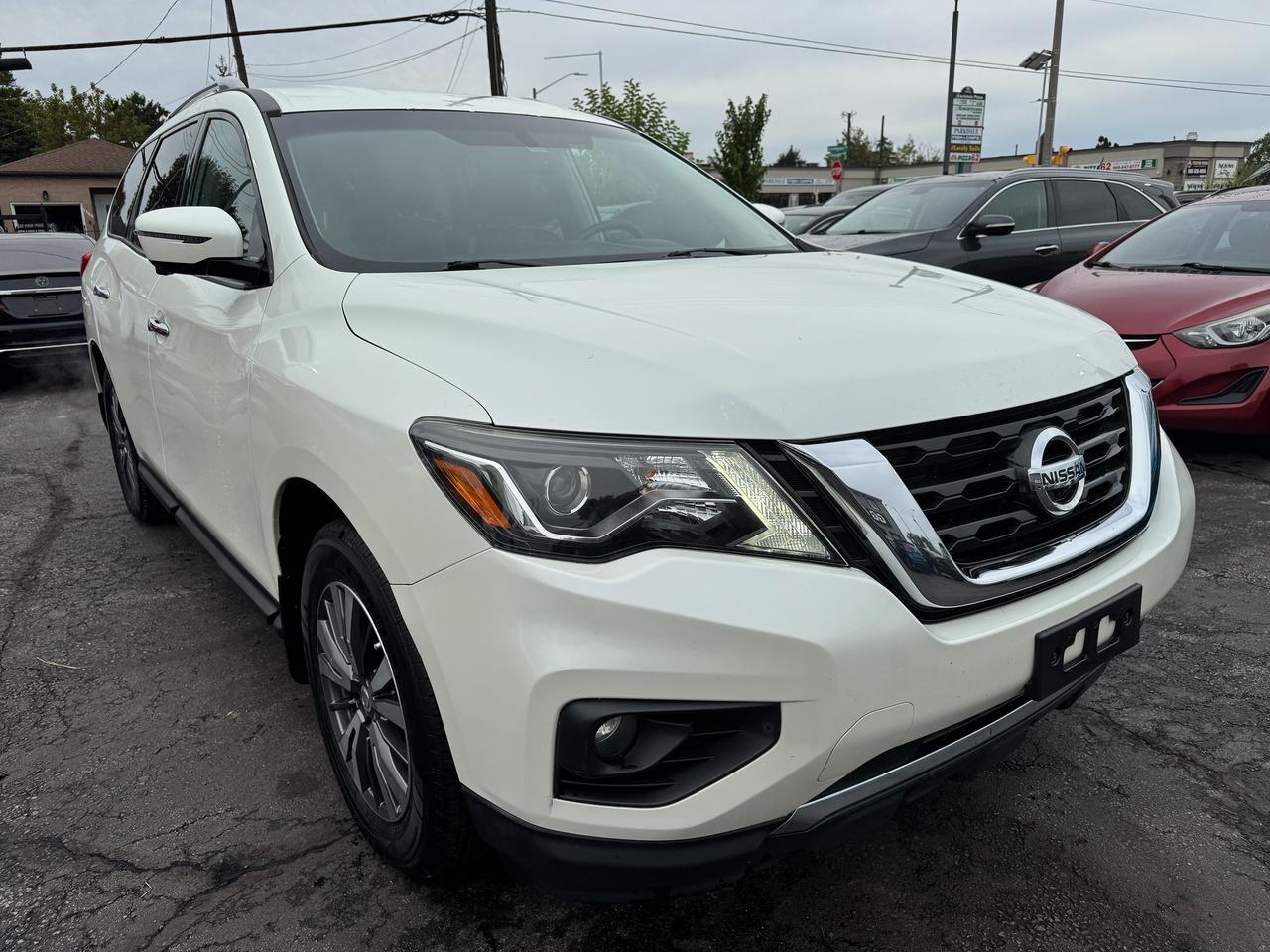 2017 Nissan Pathfinder SL 4WD | NO ACCIDENTS | CERTIFIED Photo