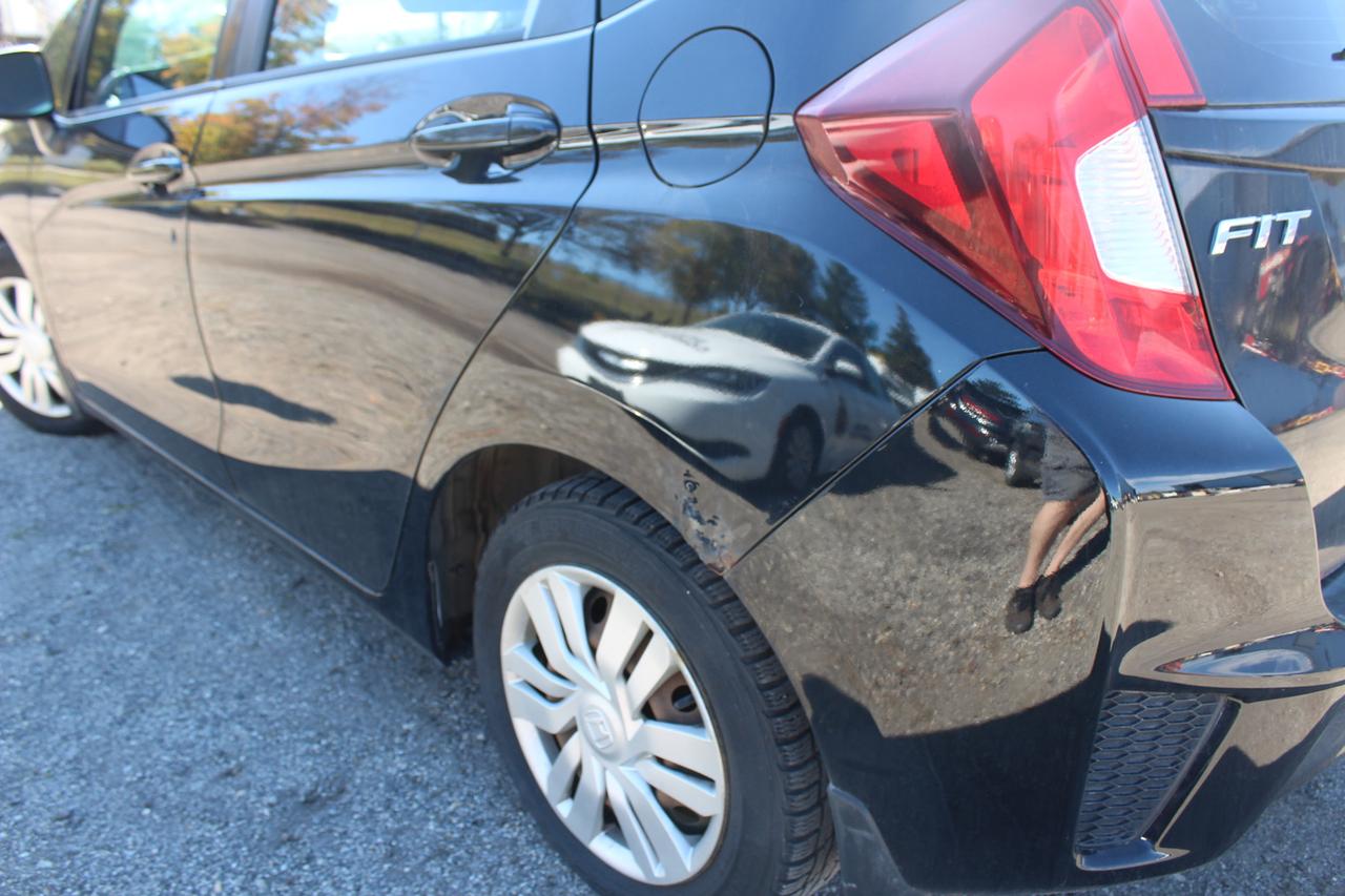 2015 Honda Fit LX Photo