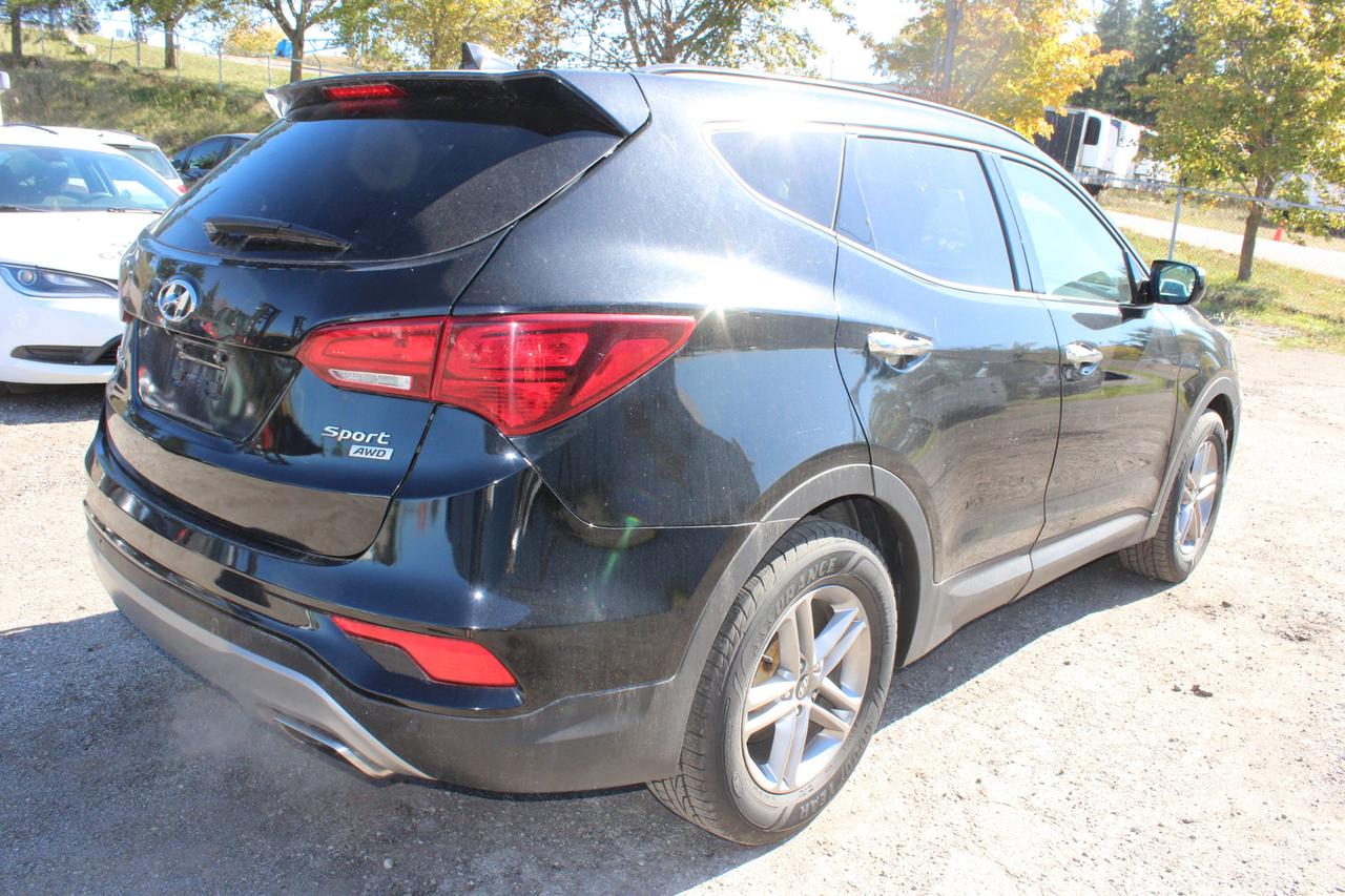 2018 Hyundai Santa Fe Sport Premium Photo2