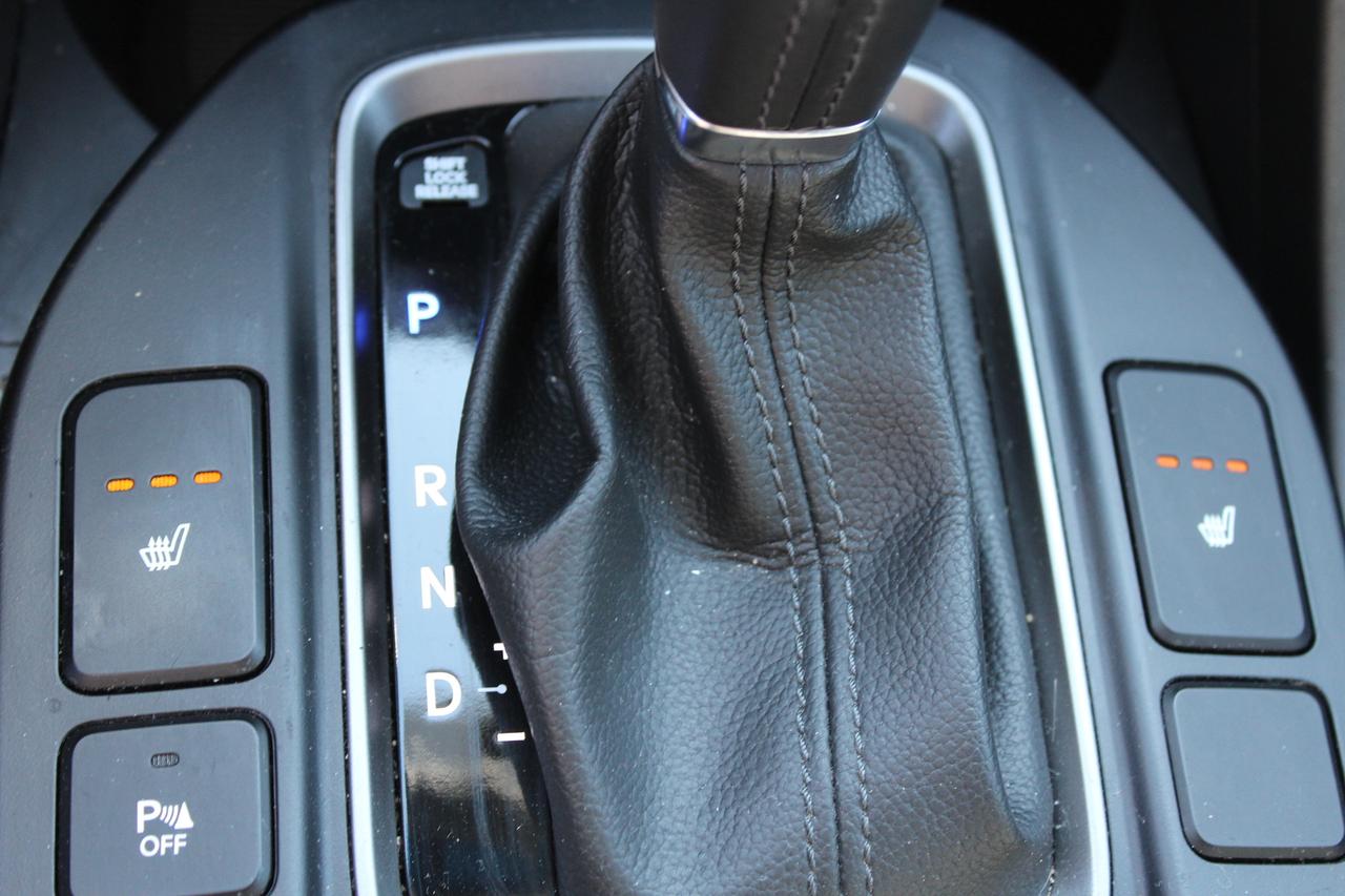 2018 Hyundai Santa Fe Sport Premium Photo