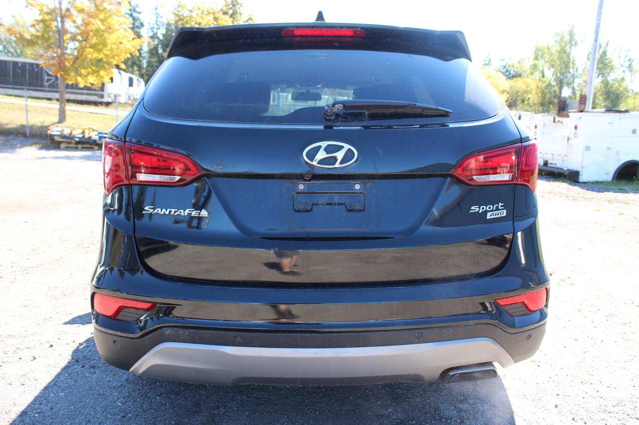 2018 Hyundai Santa Fe Sport Premium Photo