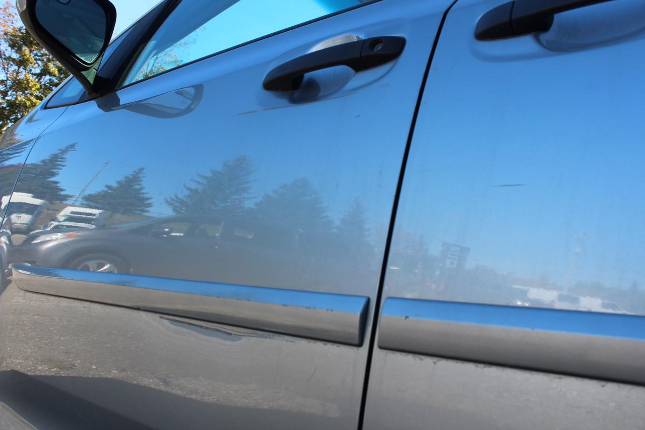 2017 Toyota Sienna  Photo