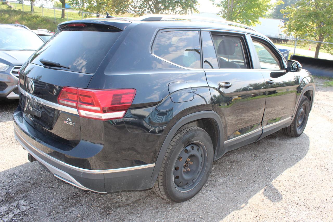 2018 Volkswagen Atlas HIGHLINE Photo2