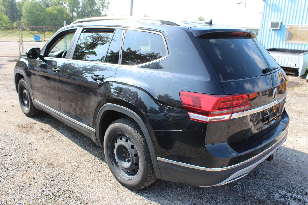 2018 Volkswagen Atlas HIGHLINE Photo3