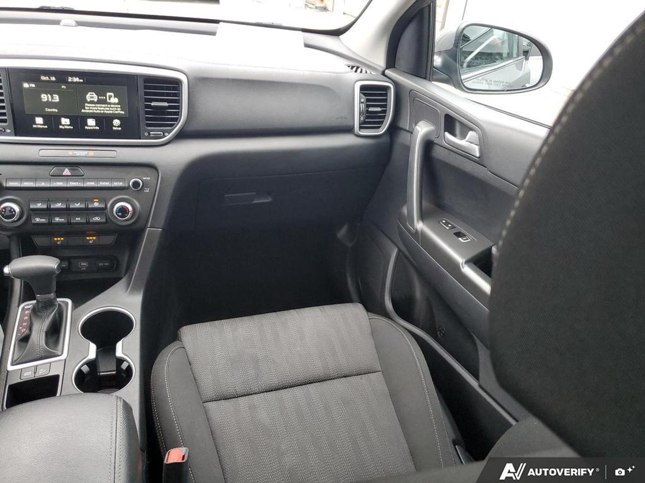 2022 Kia Sportage LX-HEATED SEATS-BLUETOOTH-BACK UP CAMERA-ALLOY WHE Photo
