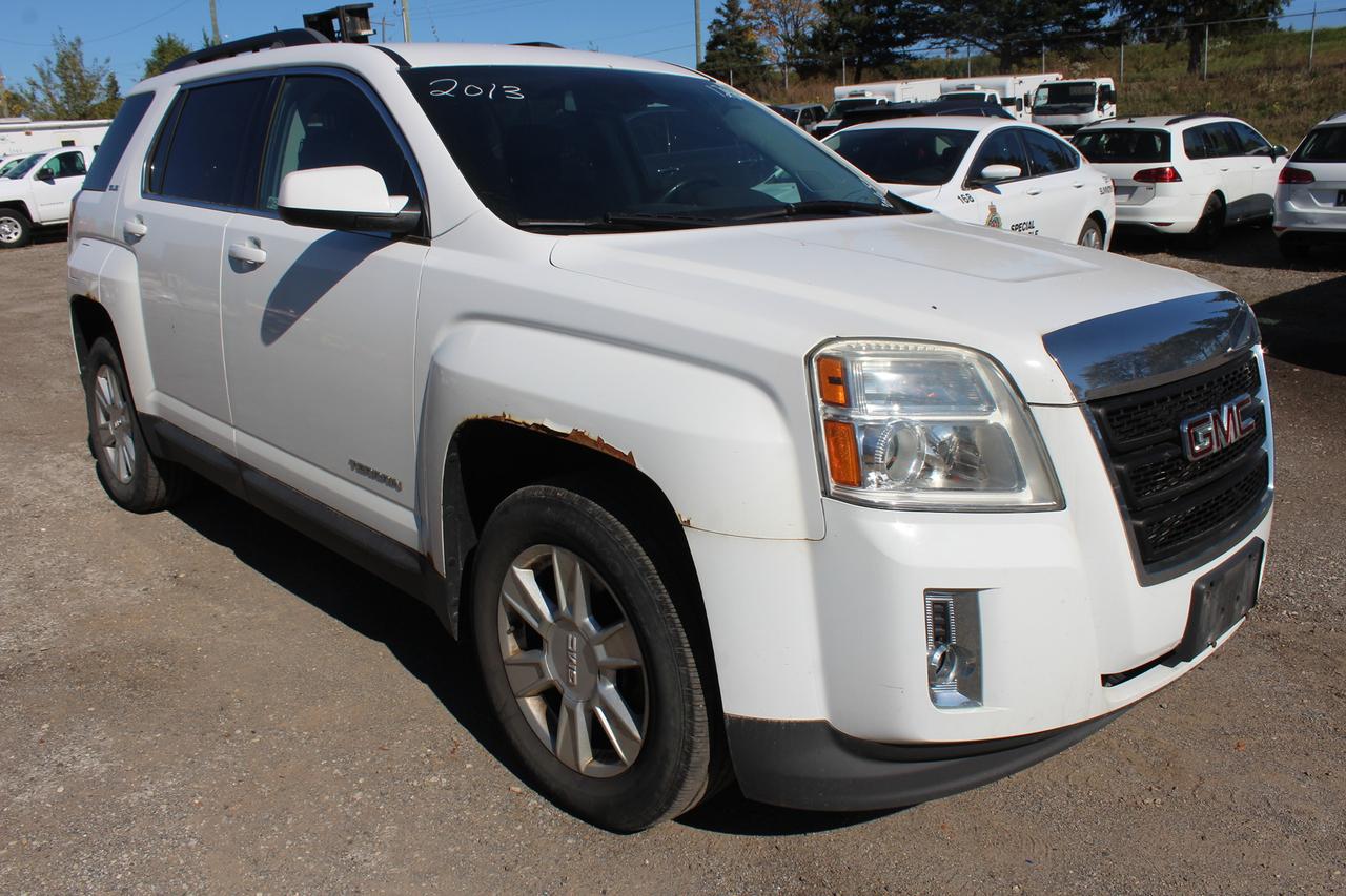 2013 GMC Terrain SLE-2 Photo1