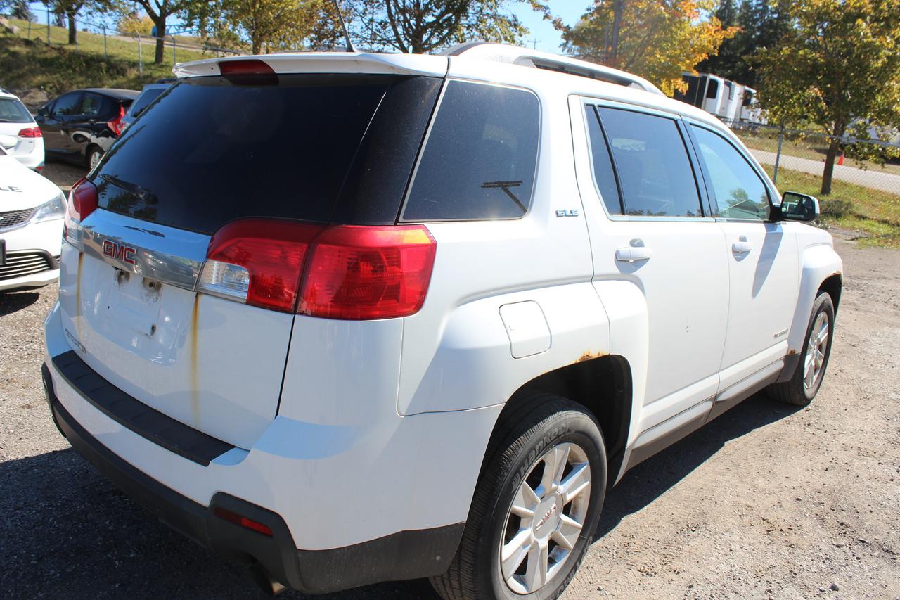 2013 GMC Terrain SLE-2 Photo2