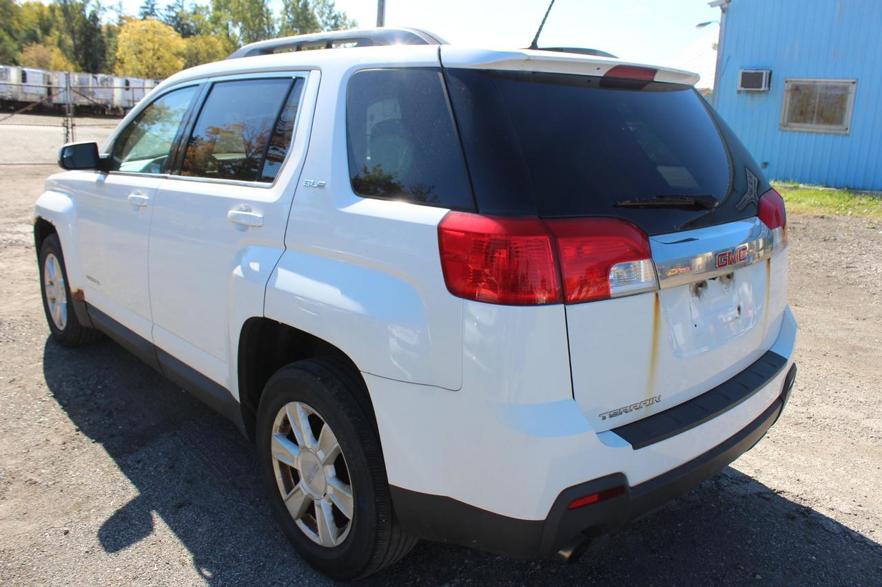 2013 GMC Terrain SLE-2 Photo3