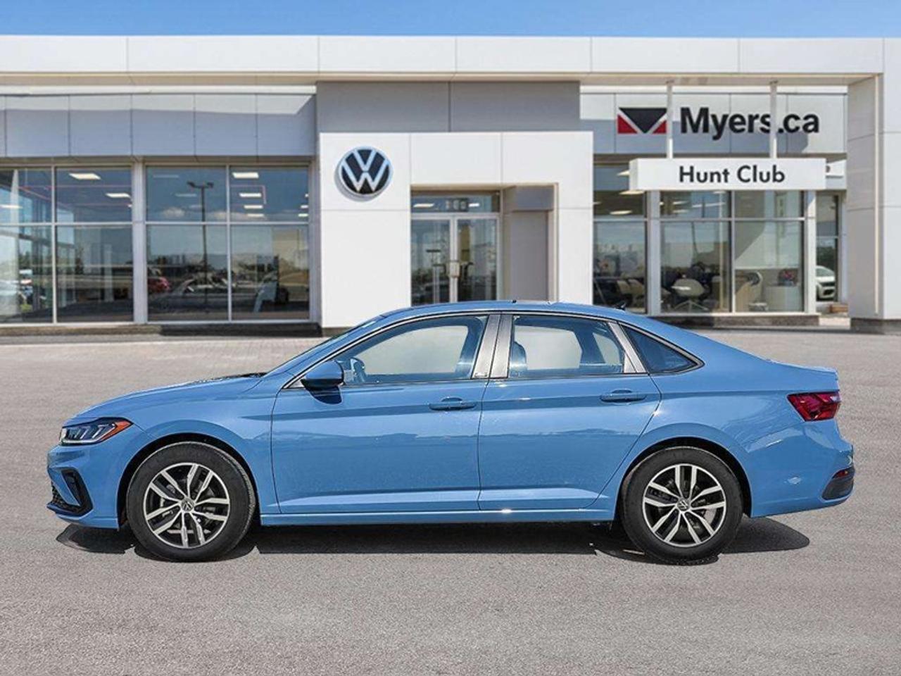 2027 Volkswagen Jetta Comfortline  - Sport Package Photo