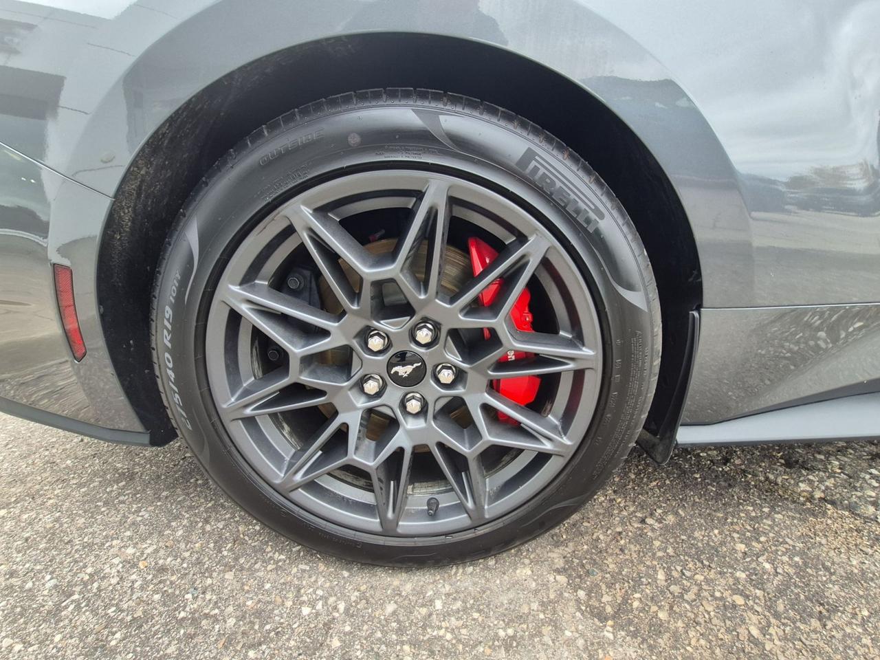 2026 Ford Mustang GT PERFORMANCE PACK, ACTIVE VALVE AND MAGNA RIDE! Photo4