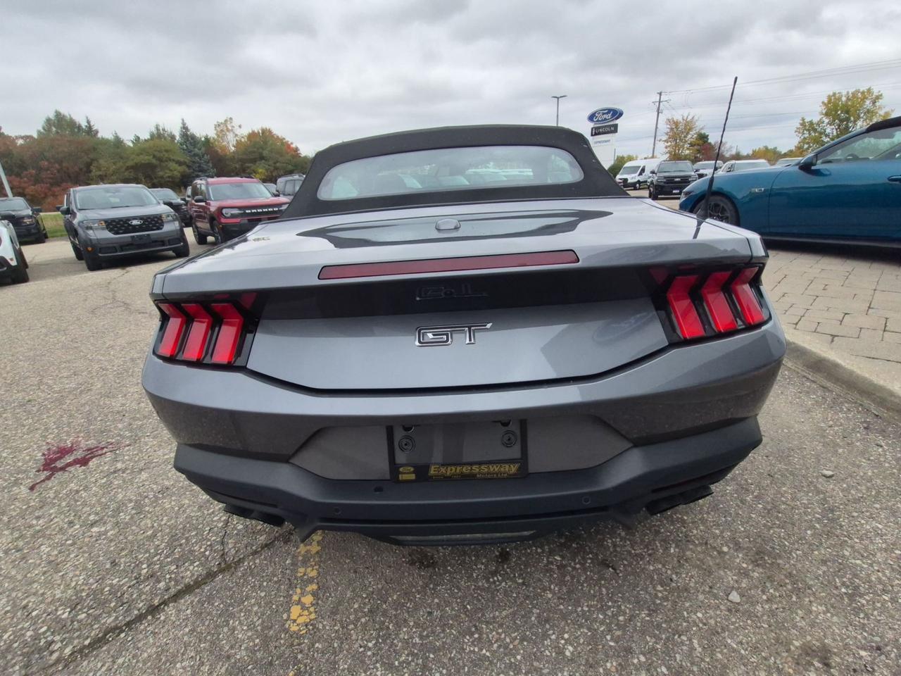 2026 Ford Mustang GT PERFORMANCE PACK, ACTIVE VALVE AND MAGNA RIDE! Photo