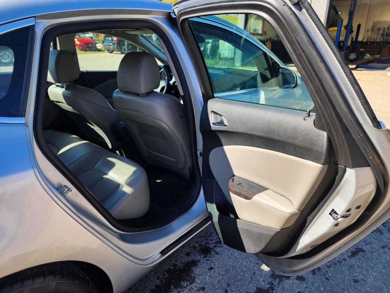 2014 Buick Verano Convenience 1 l LOW KM'S l Mint Condition. Photo