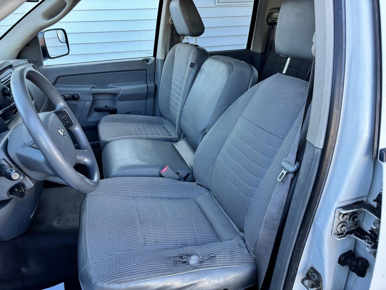2008 Dodge Ram 2500 ST ** TOW PKG, CRUISE, 6 PASS ** Photo